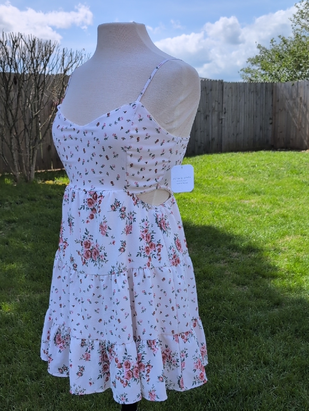 Altar'd State Women's Dress Mini Size Small Floral Cutout Side